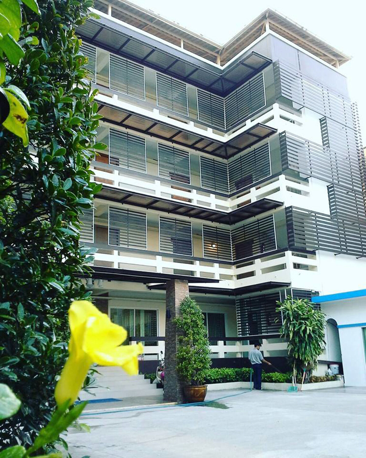 Ze Residence Bangkok Exteriör bild